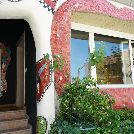 酒店 Arka Art Theatre Atelier 5*