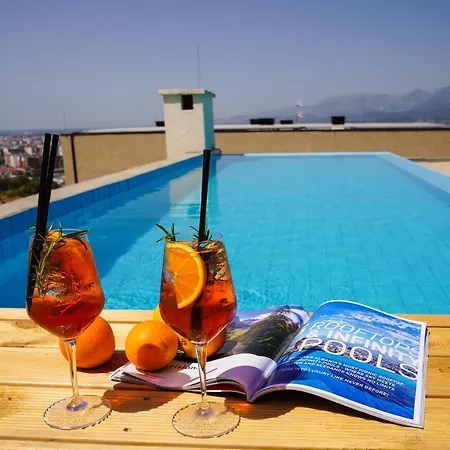 Otel Arka Art Theatre Atelier 5*